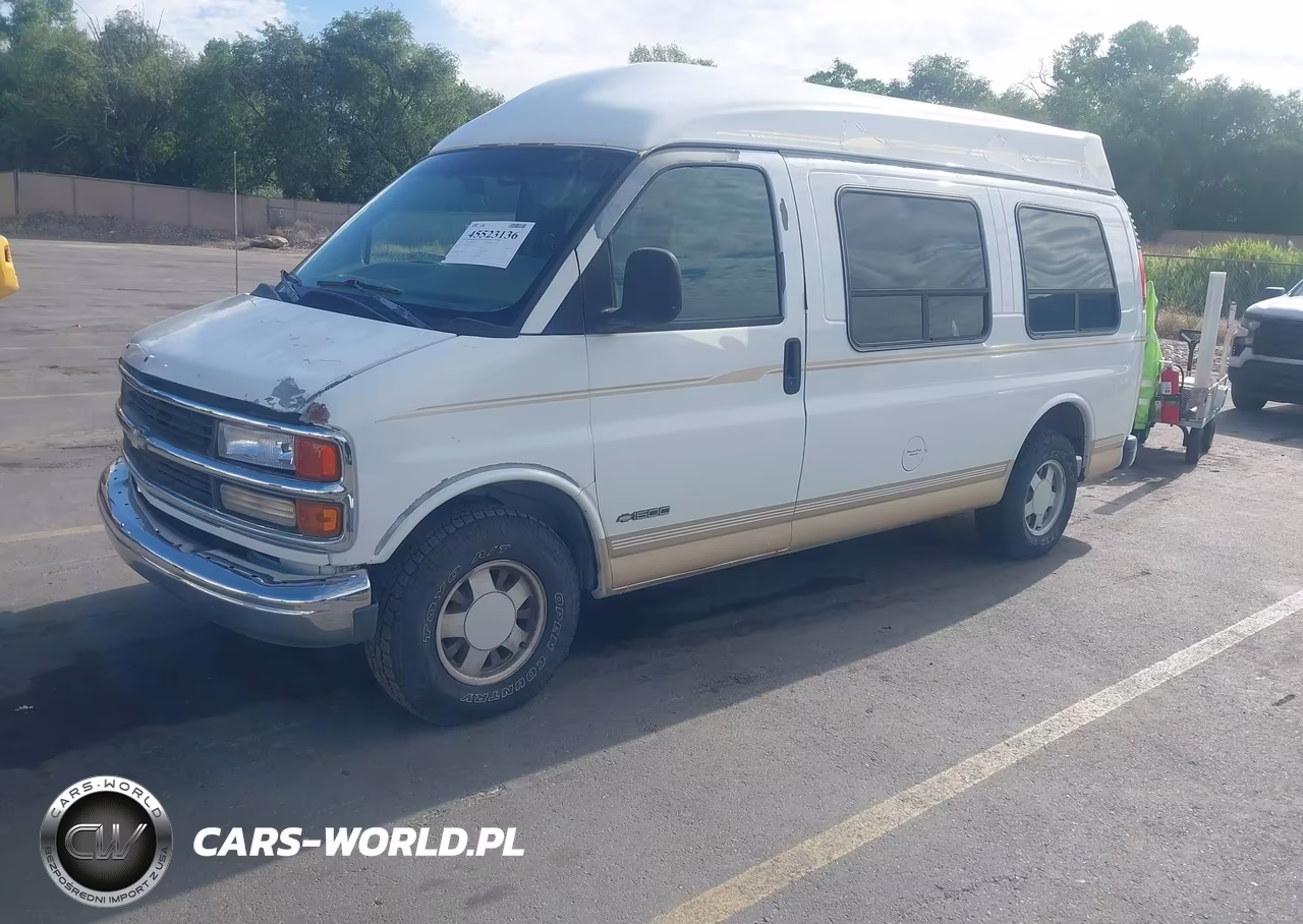 1999 Chevrolet Express Van VIN:1GBFG15R4X1030520 - 2