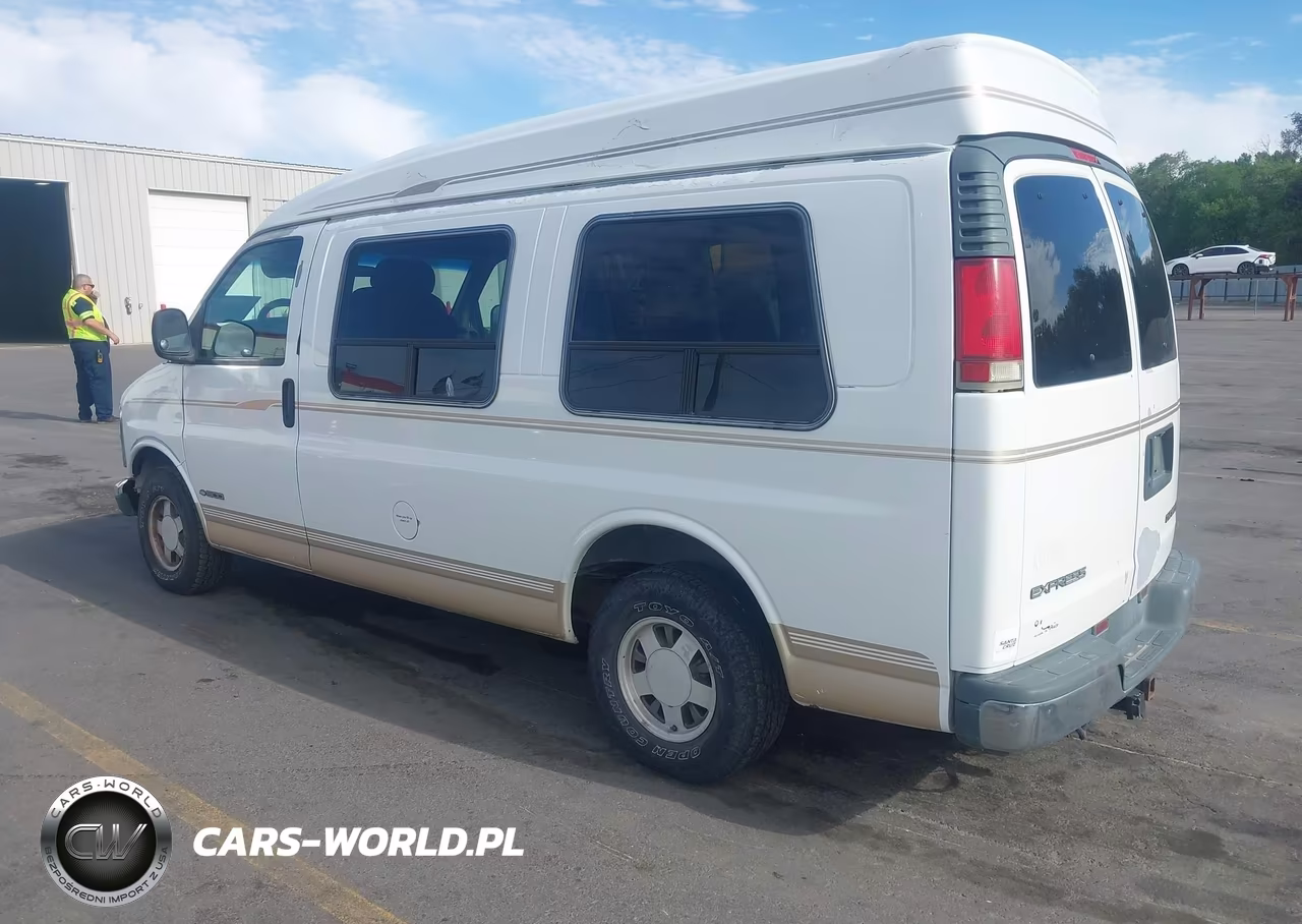 1999 Chevrolet Express Van VIN:1GBFG15R4X1030520 - 3