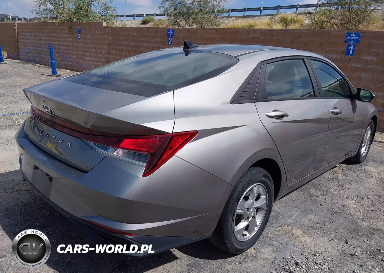 2023 Hyundai Elantra Se VIN:KMHLL4AG2PU553352 - 4