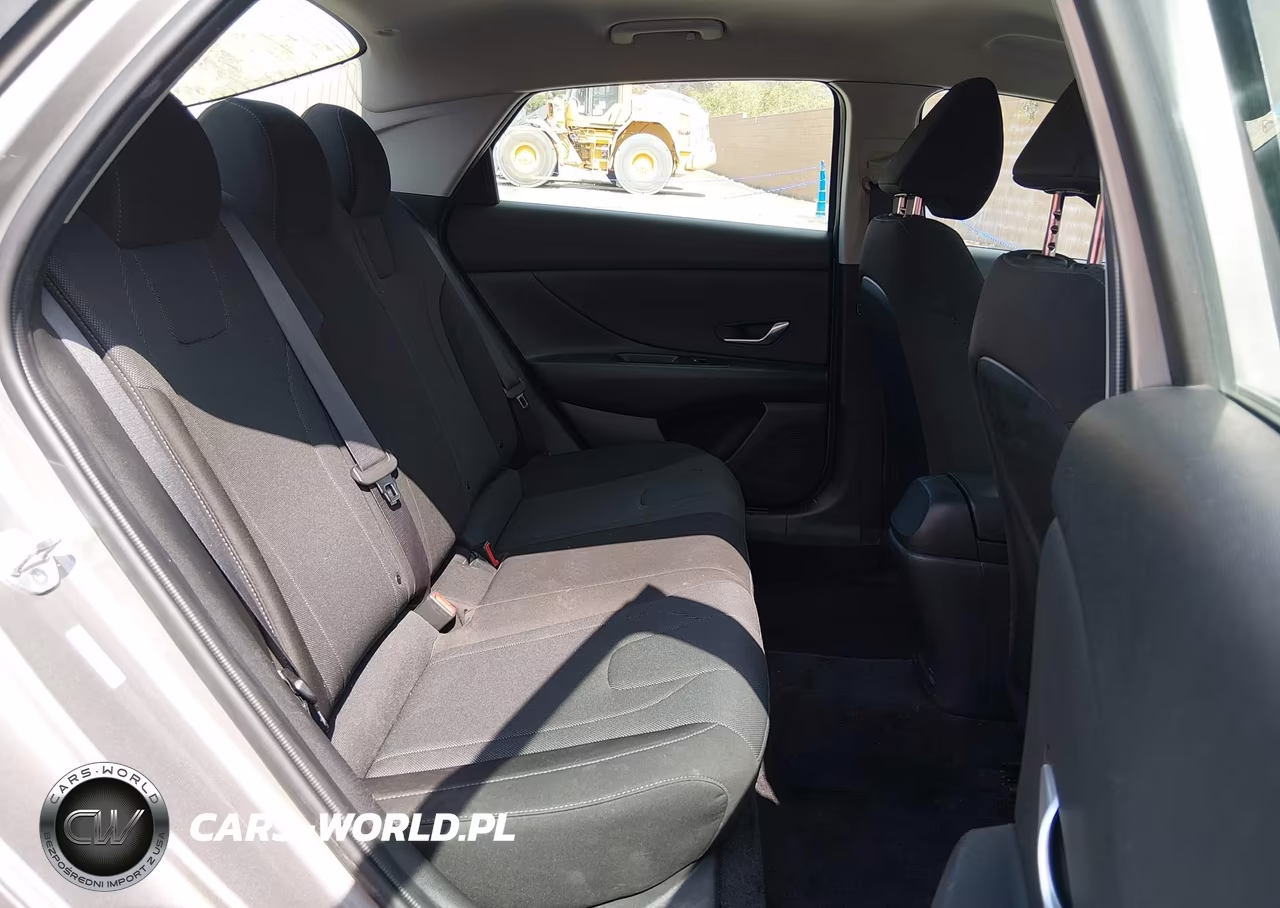 2023 Hyundai Elantra Se VIN:KMHLL4AG2PU553352 - 8