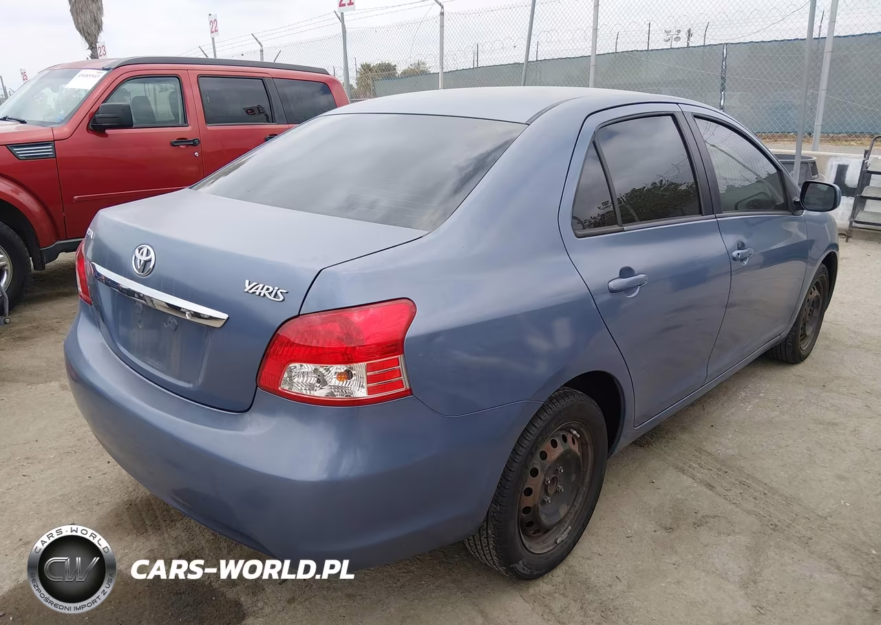 2008 Toyota Yaris VIN:JTDBT923481286856 - 4
