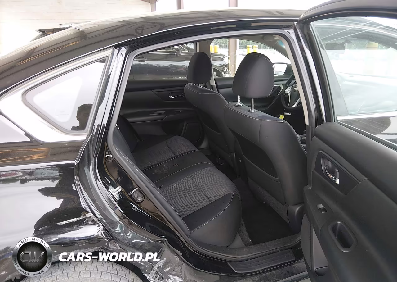 2018 Nissan Altima 2.5 S VIN:1N4AL3AP6JC197500 - 8