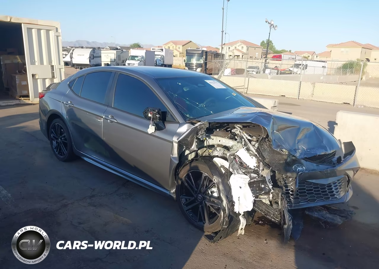 2026 Toyota Camry Xse – zdjęcie 1 z 17