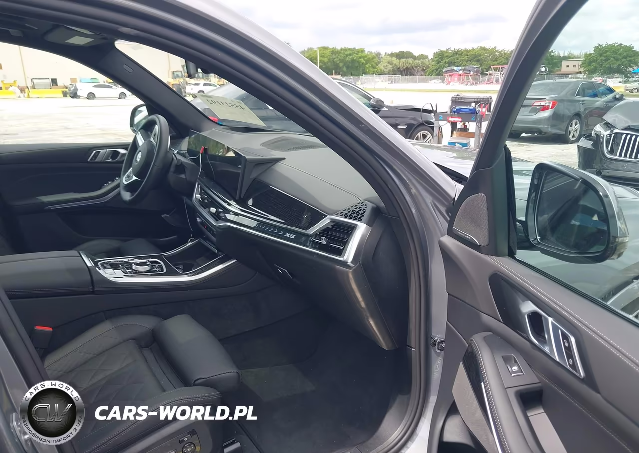 2026 BMW X5 xDrive40I VIN:5UX23EU00T9368071 - 5