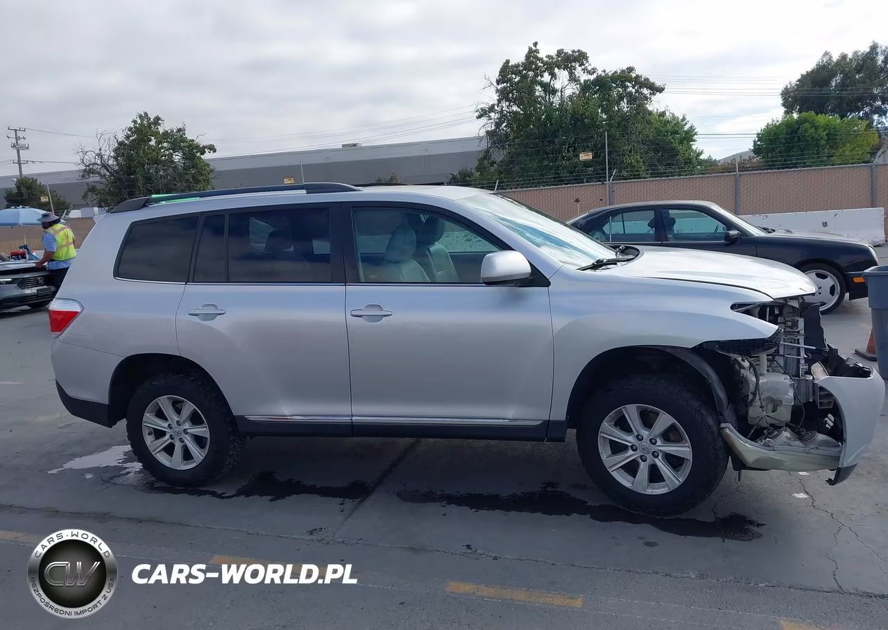 2013 Toyota Highlander Se V6 VIN:5TDZK3EH2DS114876 - 14