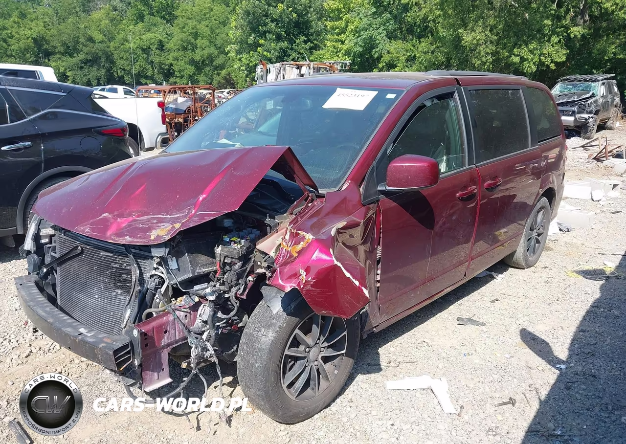 2018 Dodge Grand Caravan Gt VIN:2C4RDGEG6JR345907 - 2