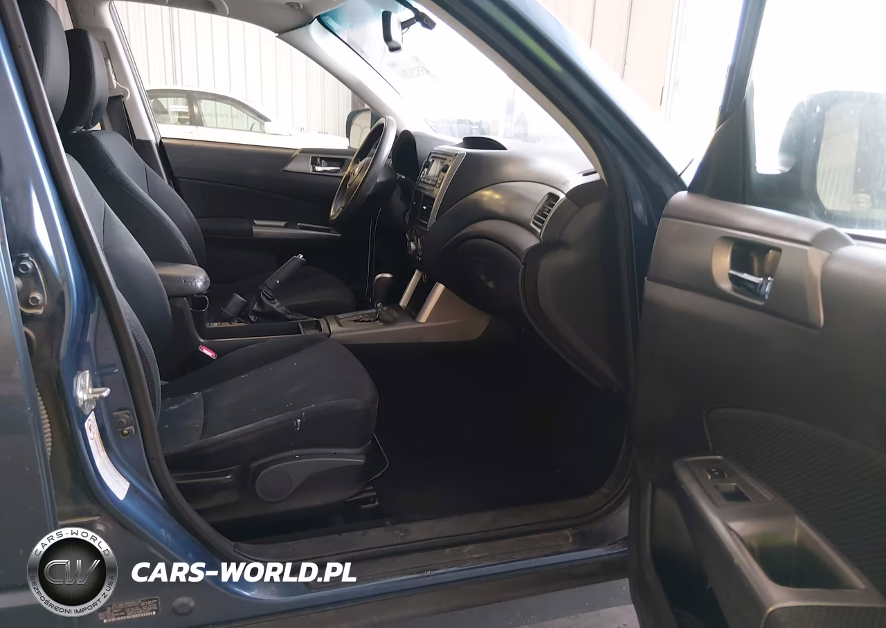 2012 Subaru Forester 2.5X Premium VIN:JF2SHADC5CH441917 - 5