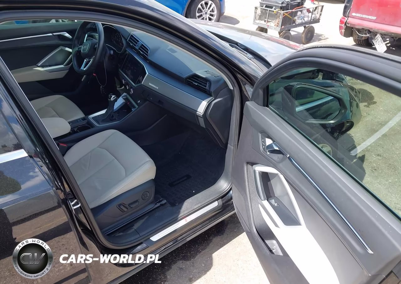 2020 Audi Q3 Premium Plus 45 Tfsi S Line Quattro Tiptronic VIN:WA1EECF3XL1090115 - 5