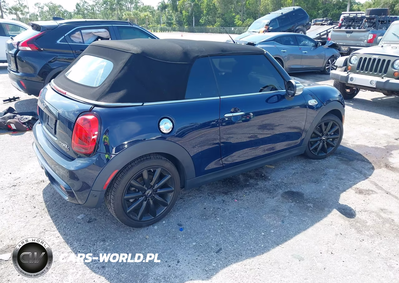 2019 Mini Convertible Cooper S VIN:WMWWG9C52K3E39977 - 4
