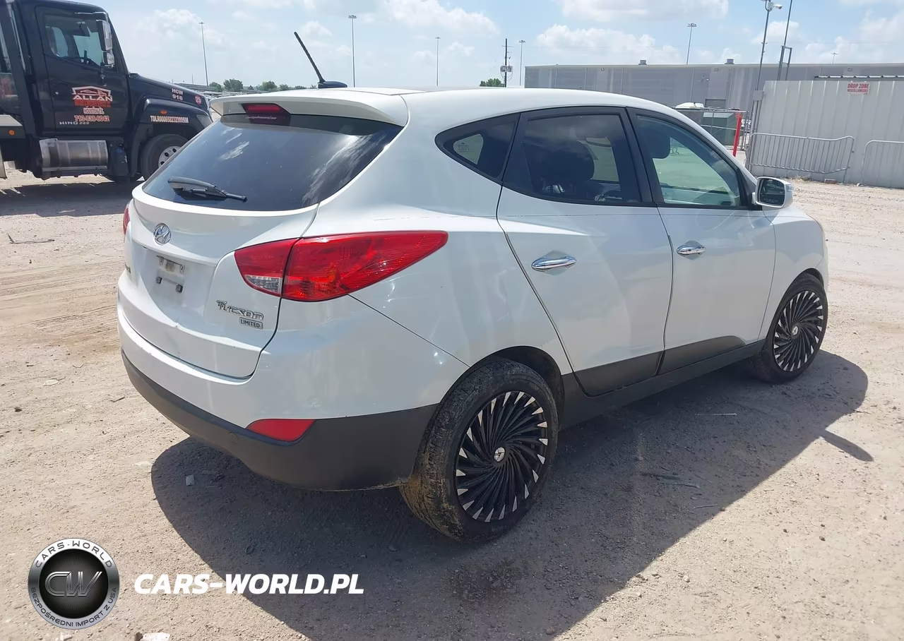 2013 Hyundai Tucson Limited VIN:KM8JU3AC1DU637959 - 4