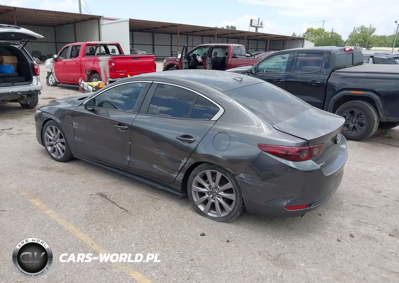 2020 Mazda Mazda3 Preferred Package VIN:3MZBPADLXLM136987 - 3