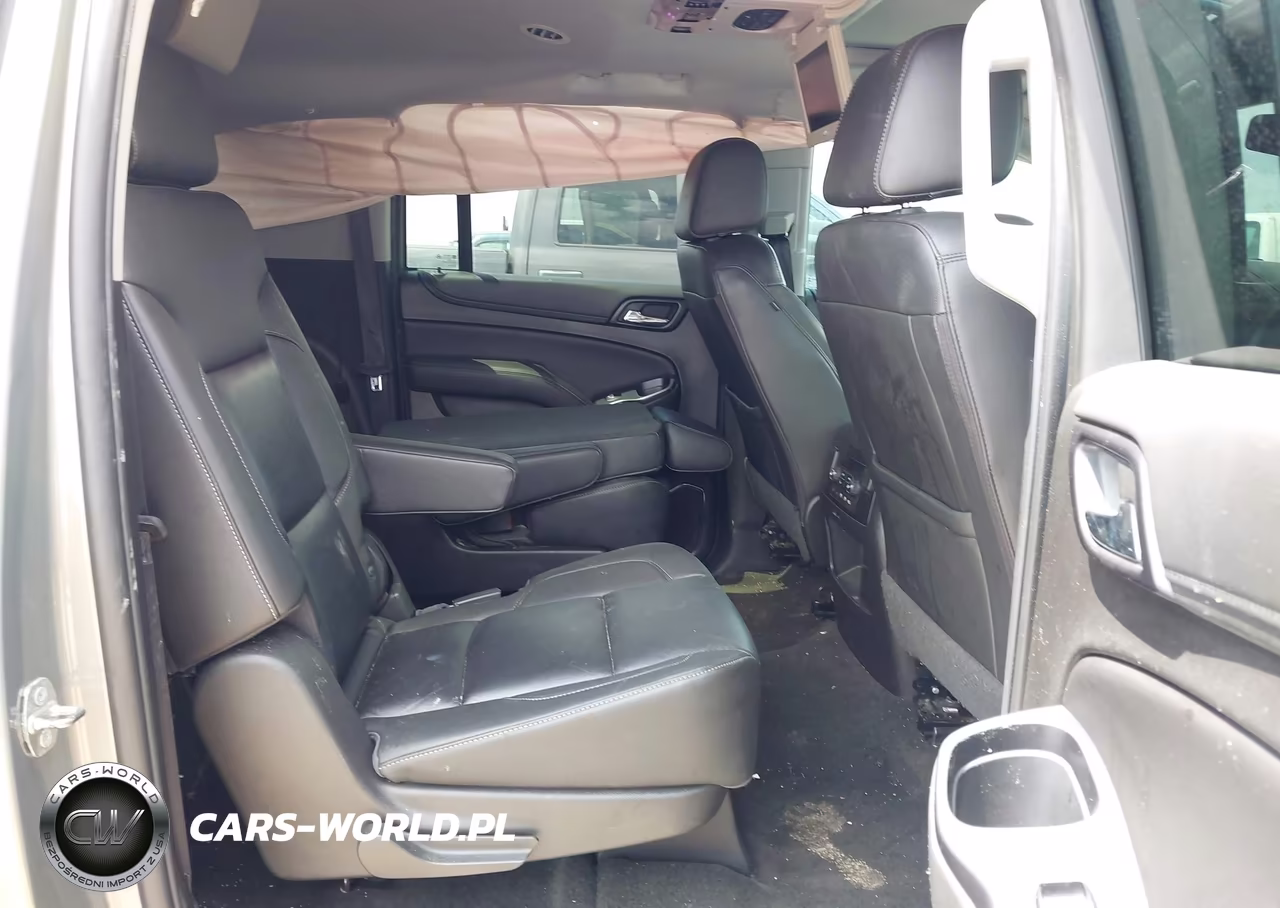 2018 Chevrolet Suburban Lt VIN:1GNSCHKC1JR398829 - 8