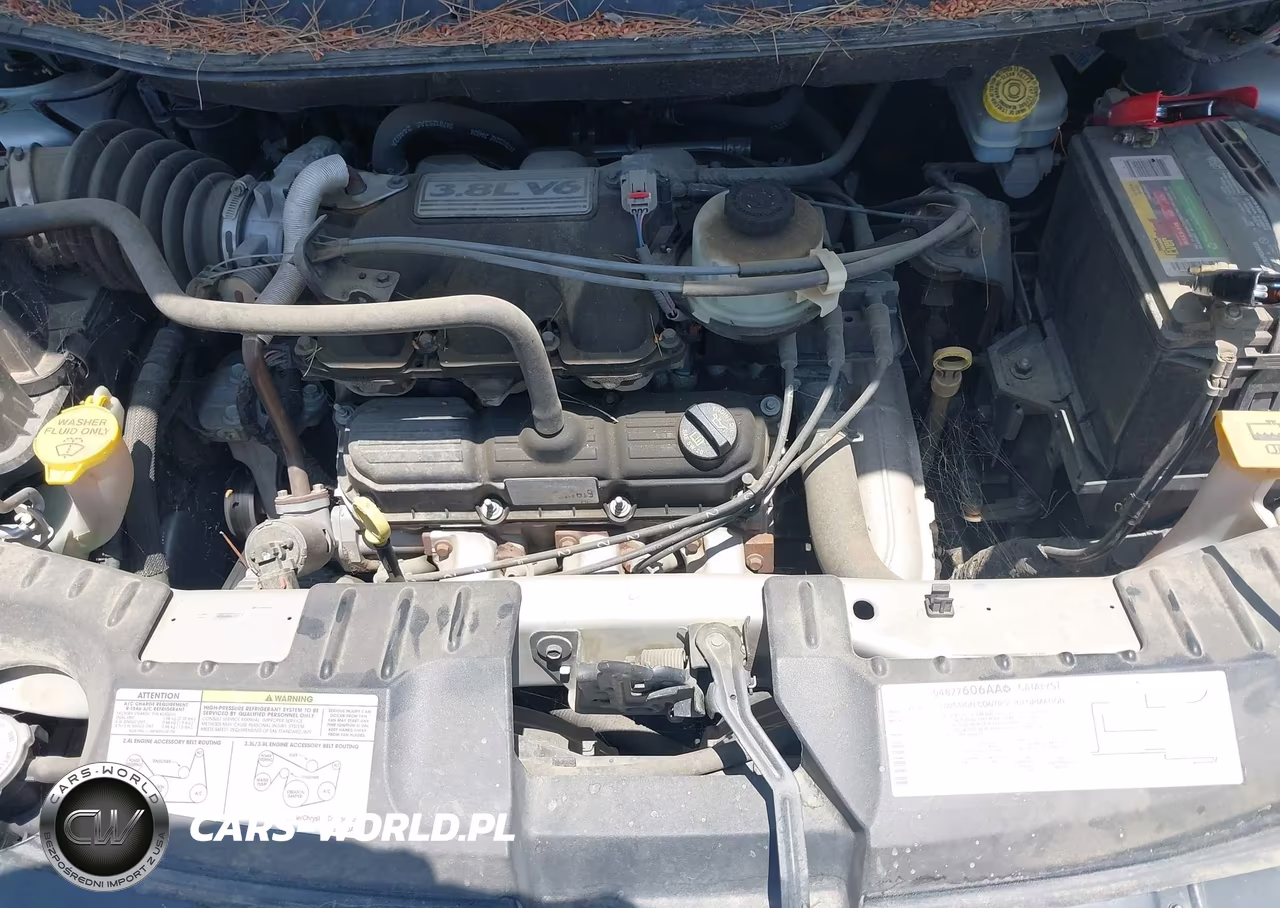 2007 Chrysler Town & Country Touring VIN:2A4GP54L17R350145 - 10