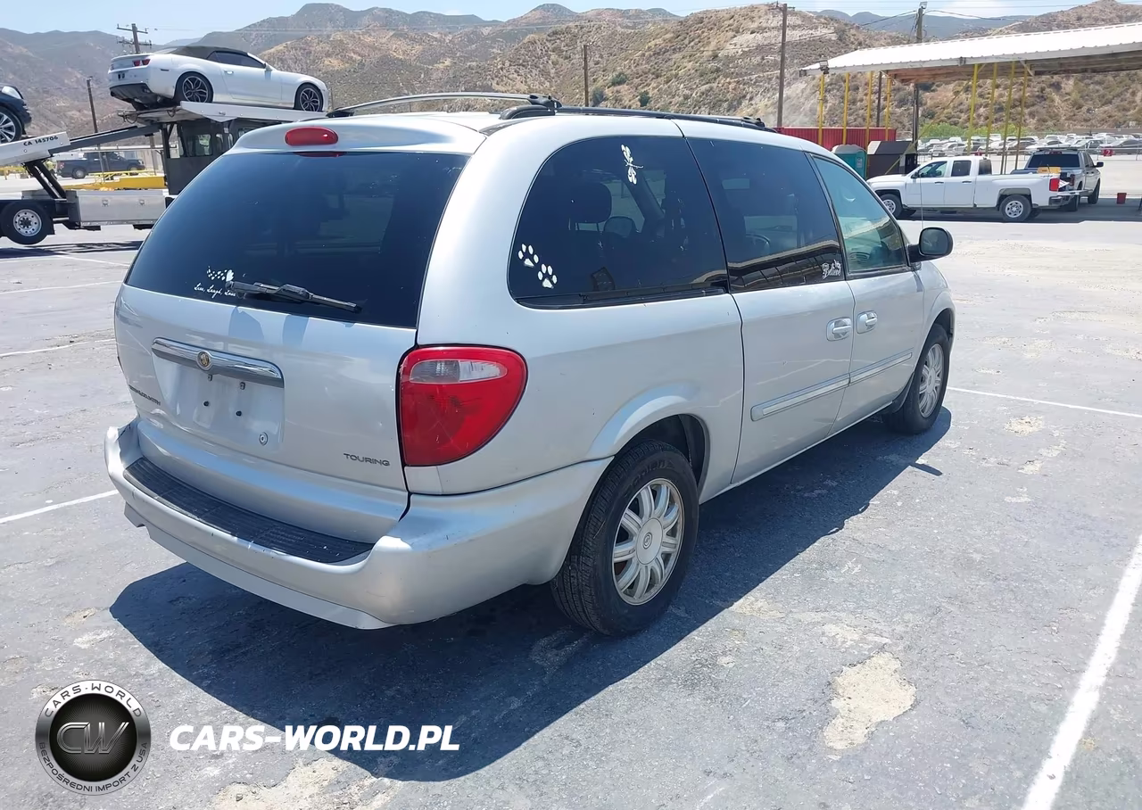 2007 Chrysler Town & Country Touring VIN:2A4GP54L17R350145 - 4