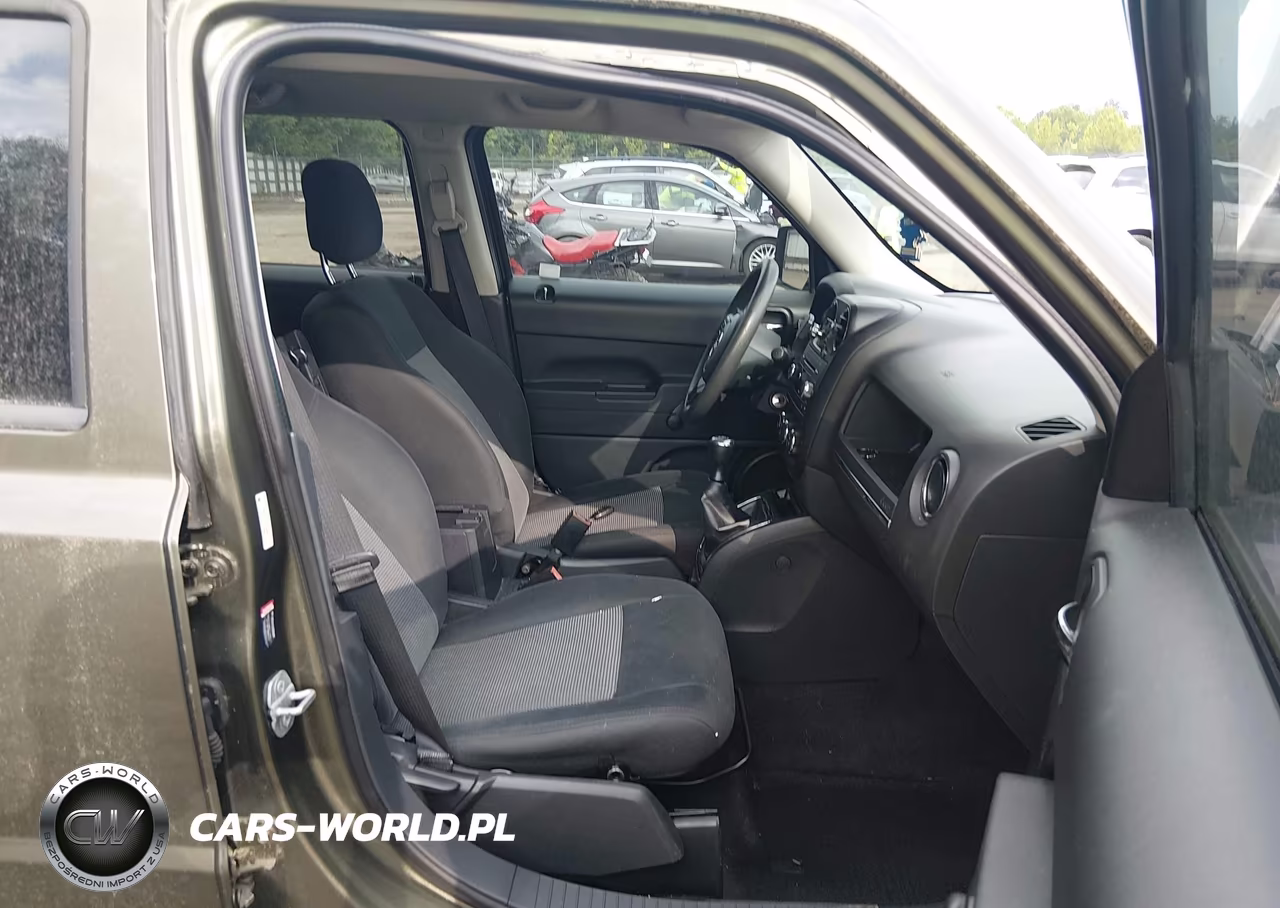 2015 Jeep Patriot Sport VIN:1C4NJPBA1FD203546 - 5