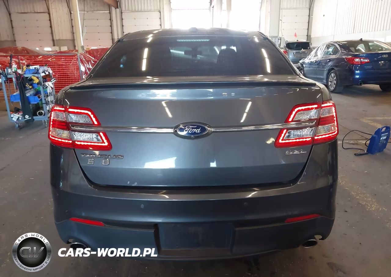 2015 Ford Taurus Sel VIN:1FAHP2E82FG100695 - 17