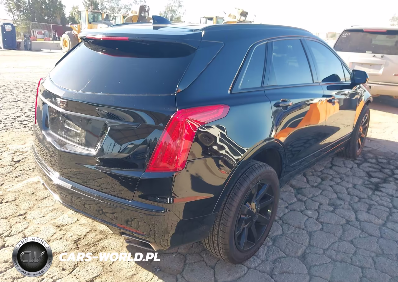 2017 Cadillac Xt5 Luxury VIN:1GYKNBRS1HZ291099 - 4