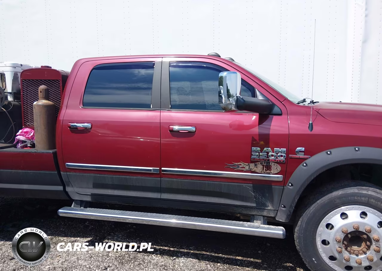 2015 Ram 3500 Laramie VIN:3C63RRJL5FG604672 - 13