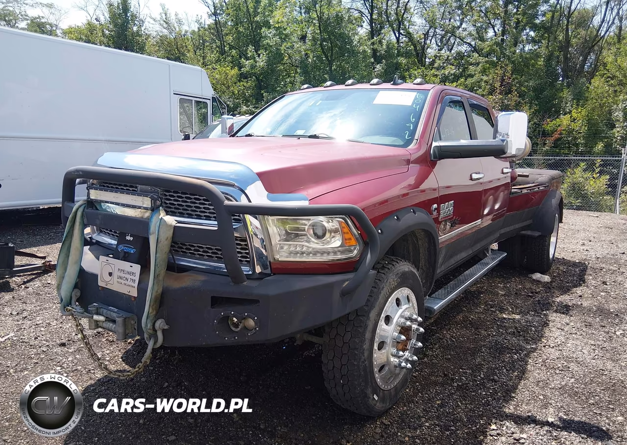 2015 Ram 3500 Laramie VIN:3C63RRJL5FG604672 - 2