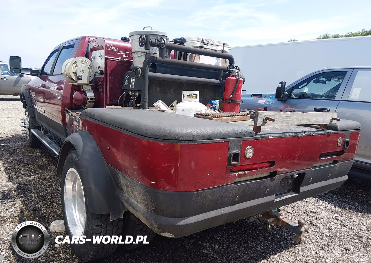 2015 Ram 3500 Laramie VIN:3C63RRJL5FG604672 - 3