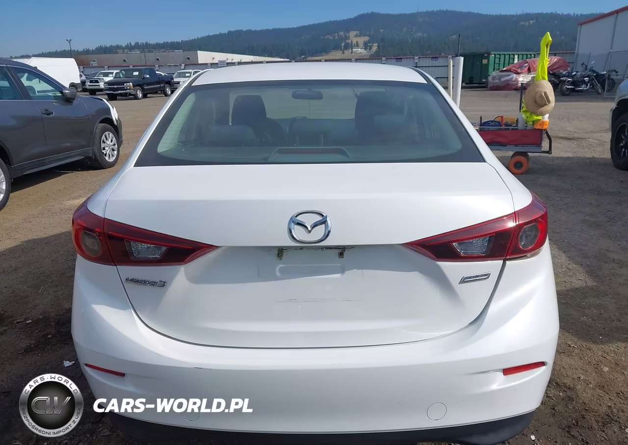 2015 Mazda Mazda3 I Sport VIN:3MZBM1U72FM169949 - 15