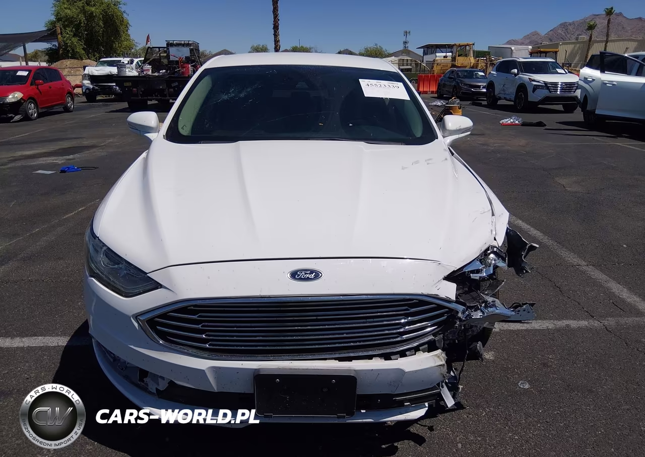 2018 Ford Fusion Hybrid Se VIN:3FA6P0LU1JR261259 - 13