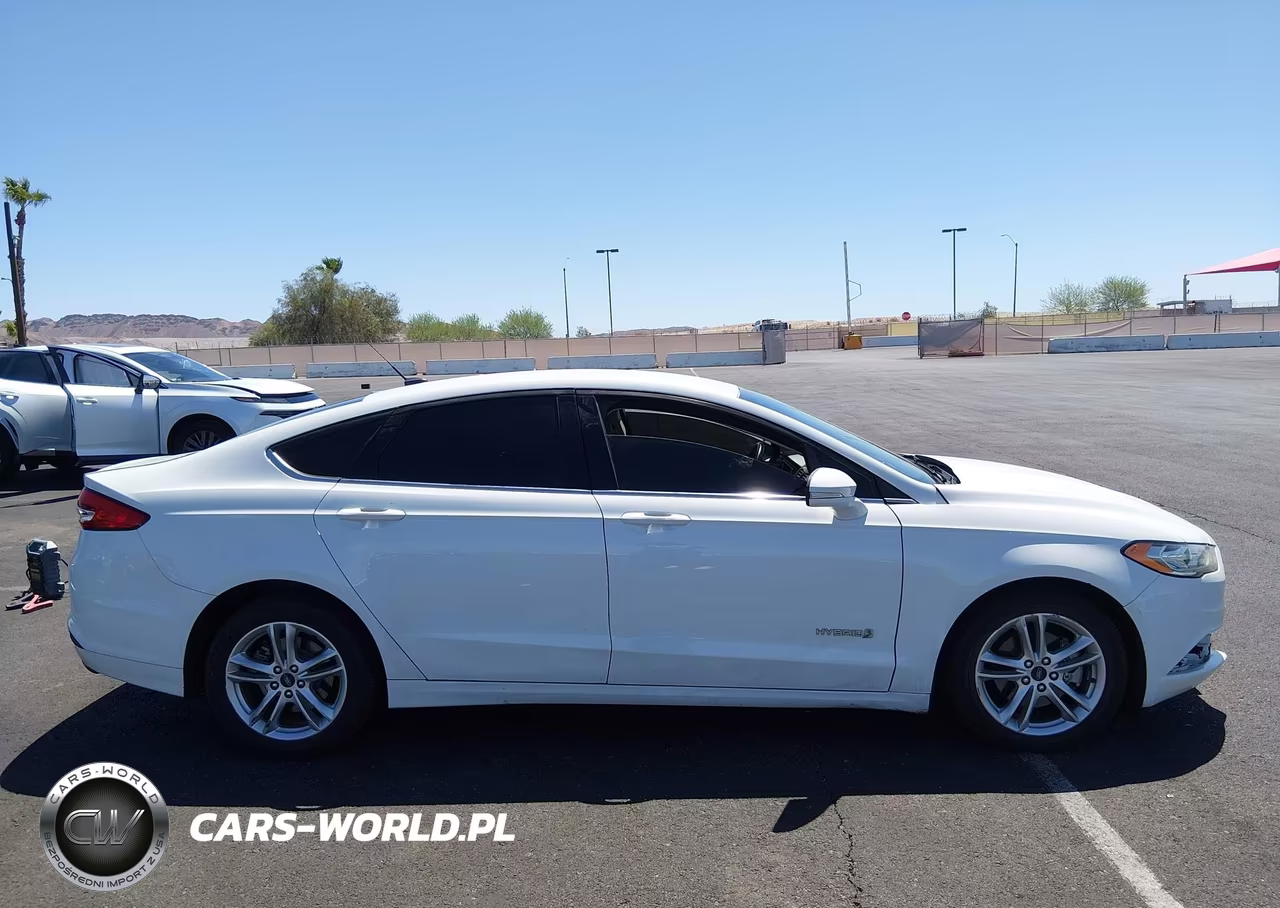 2018 Ford Fusion Hybrid Se VIN:3FA6P0LU1JR261259 - 14