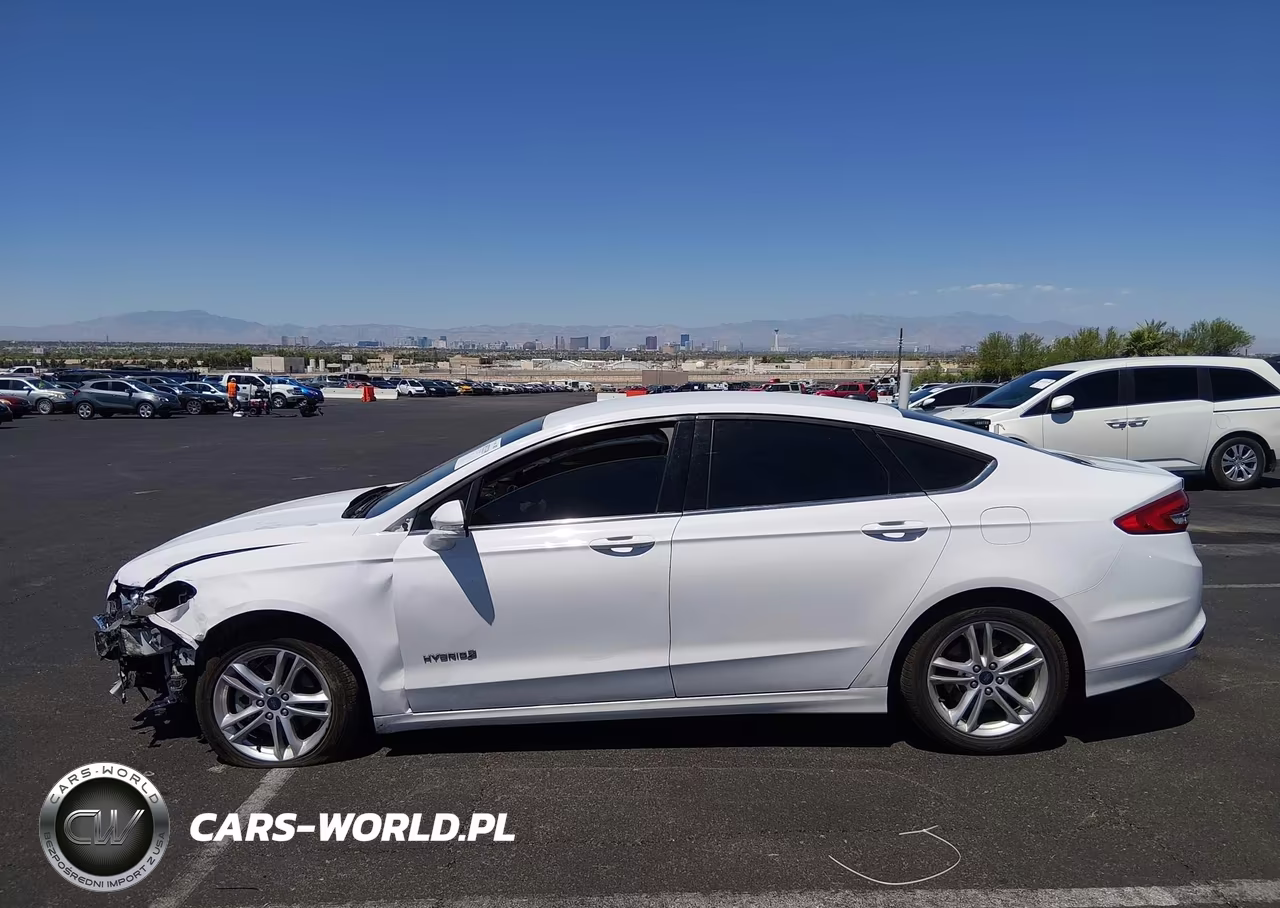 2018 Ford Fusion Hybrid Se VIN:3FA6P0LU1JR261259 - 15