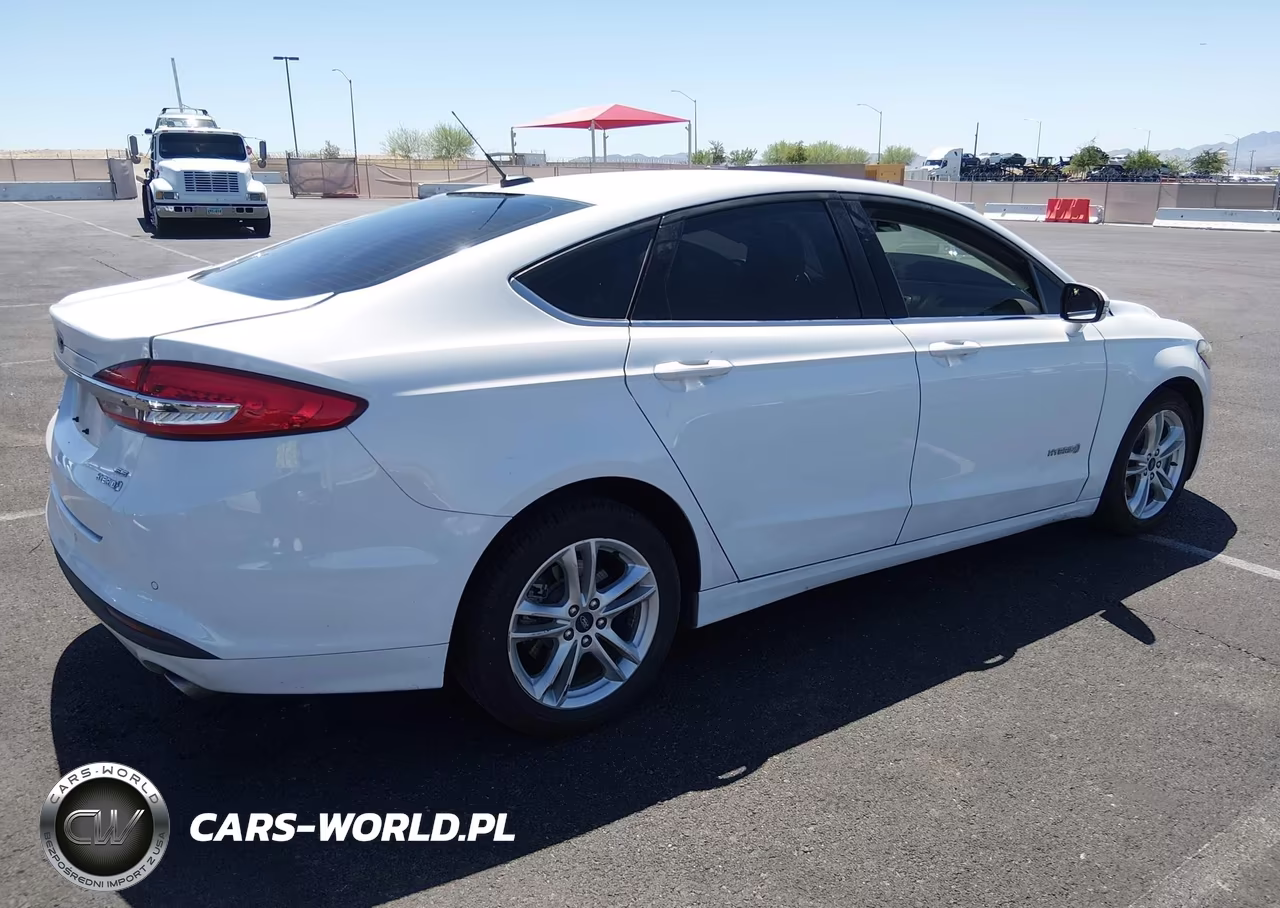 2018 Ford Fusion Hybrid Se VIN:3FA6P0LU1JR261259 - 4