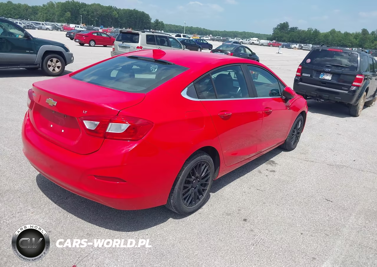 2017 Chevrolet Cruze Lt Auto VIN:1G1BE5SMXH7113229 - 4