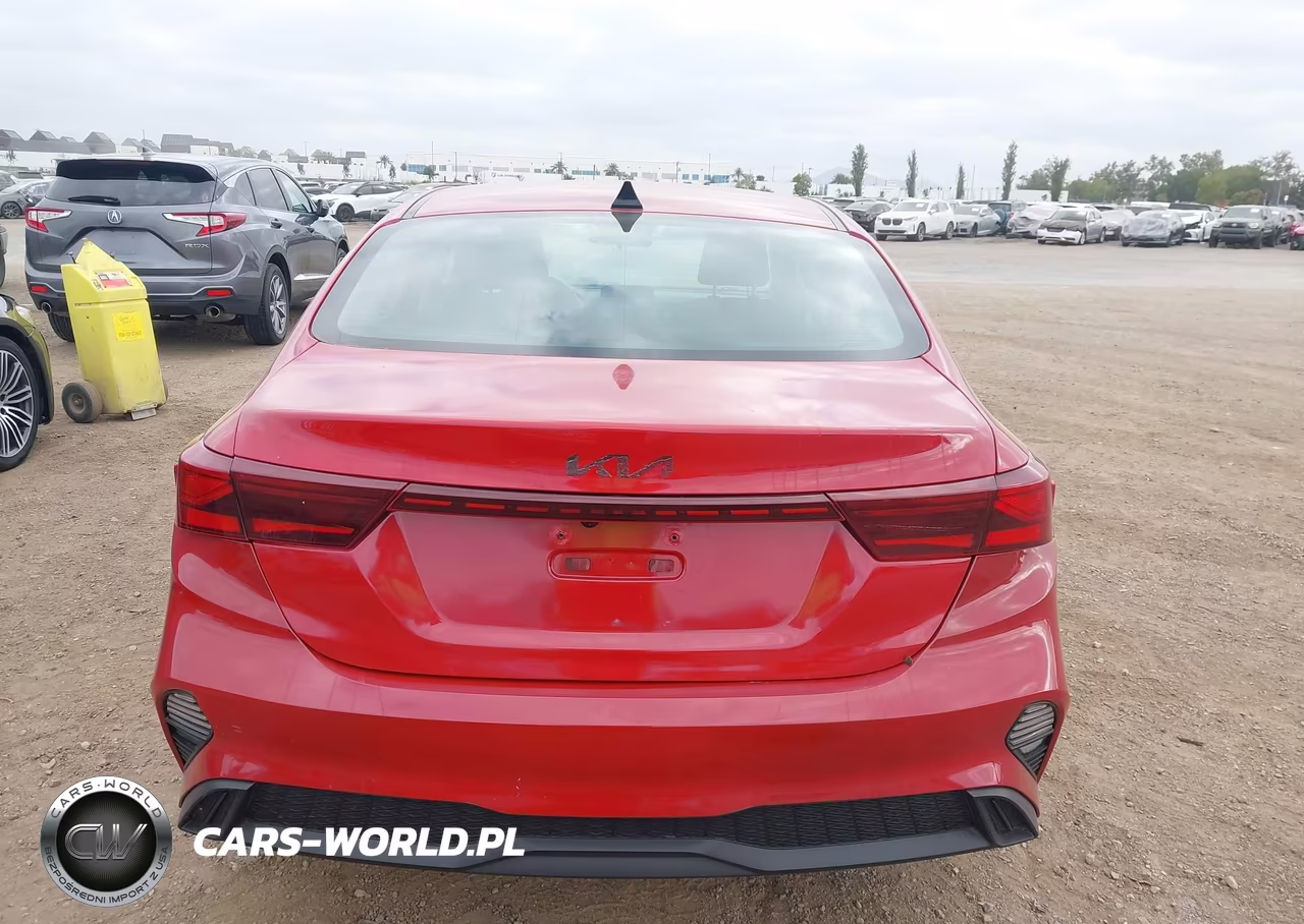 2023 Kia Forte Lxs VIN:3KPF24AD1PE553495 - 16