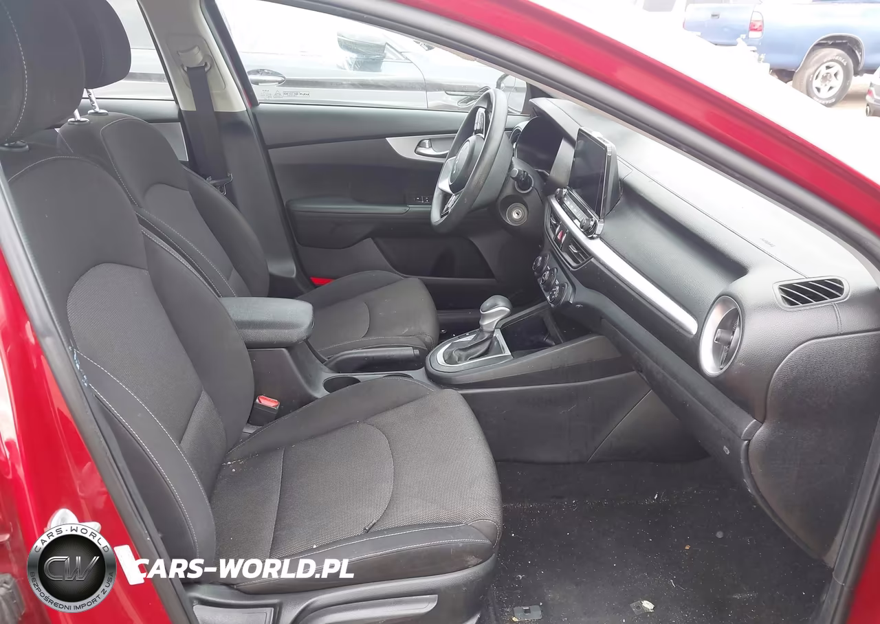 2023 Kia Forte Lxs VIN:3KPF24AD1PE553495 - 5
