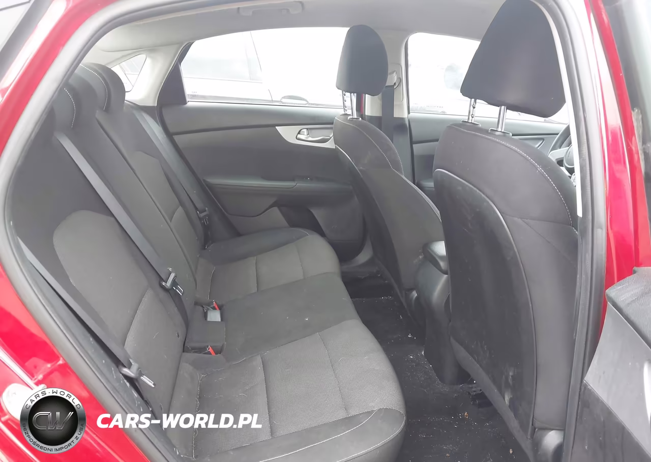 2023 Kia Forte Lxs VIN:3KPF24AD1PE553495 - 8