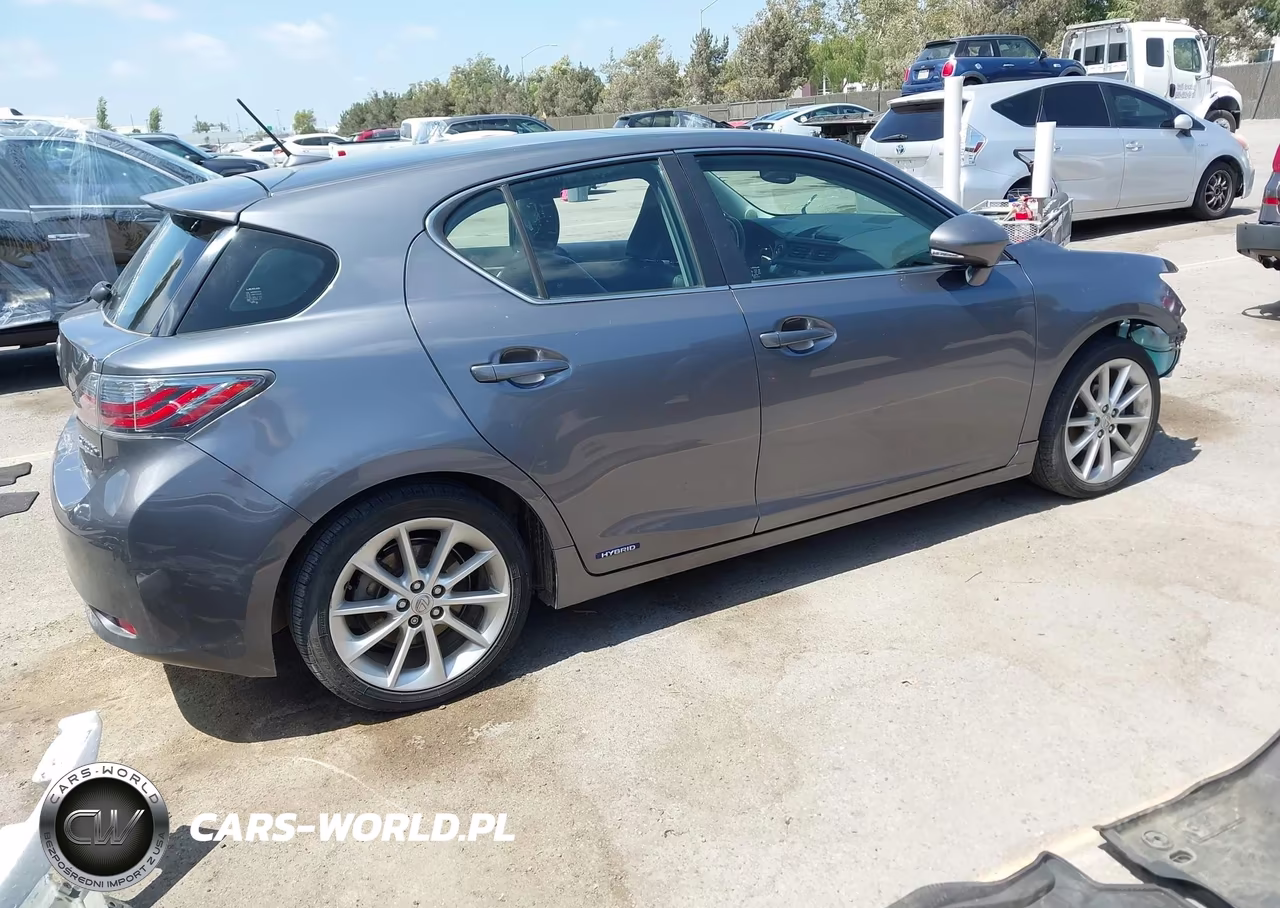 2013 Lexus Ct 200H VIN:JTHKD5BH2D2126334 - 4