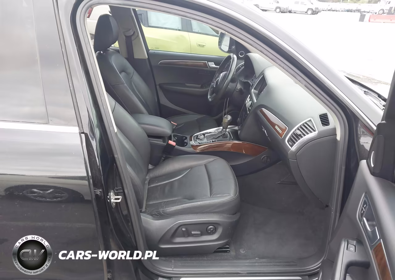 2012 Audi Q5 2.0T Premium VIN:WA1LFAFP0CA096758 - 5