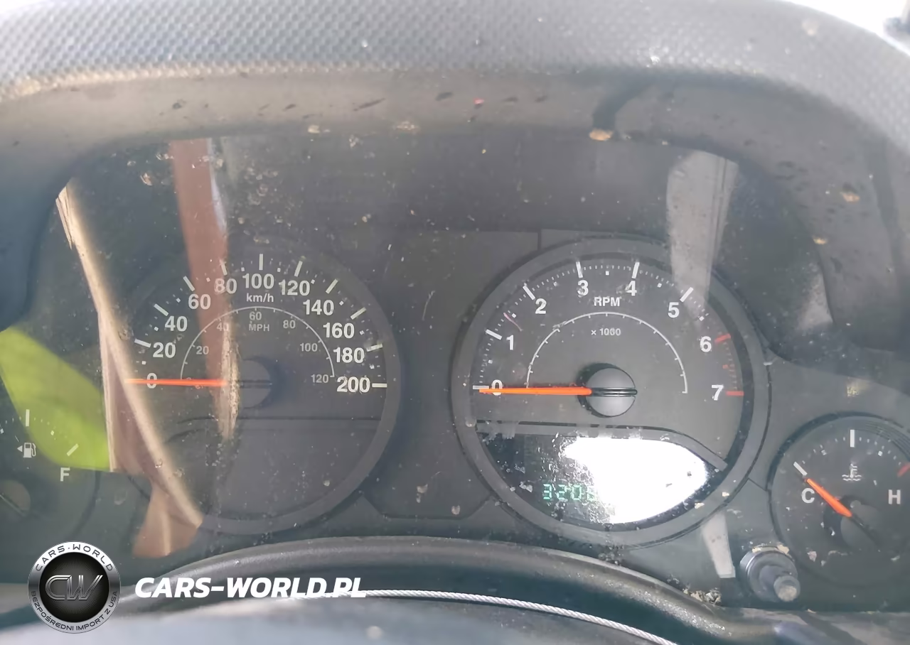 2008 Jeep Wrangler X VIN:1J4FA24198L571917 - 7
