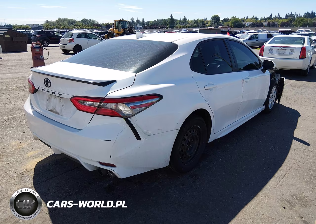 2019 Toyota Camry Se VIN:4T1B11HK3KU165615 - 4