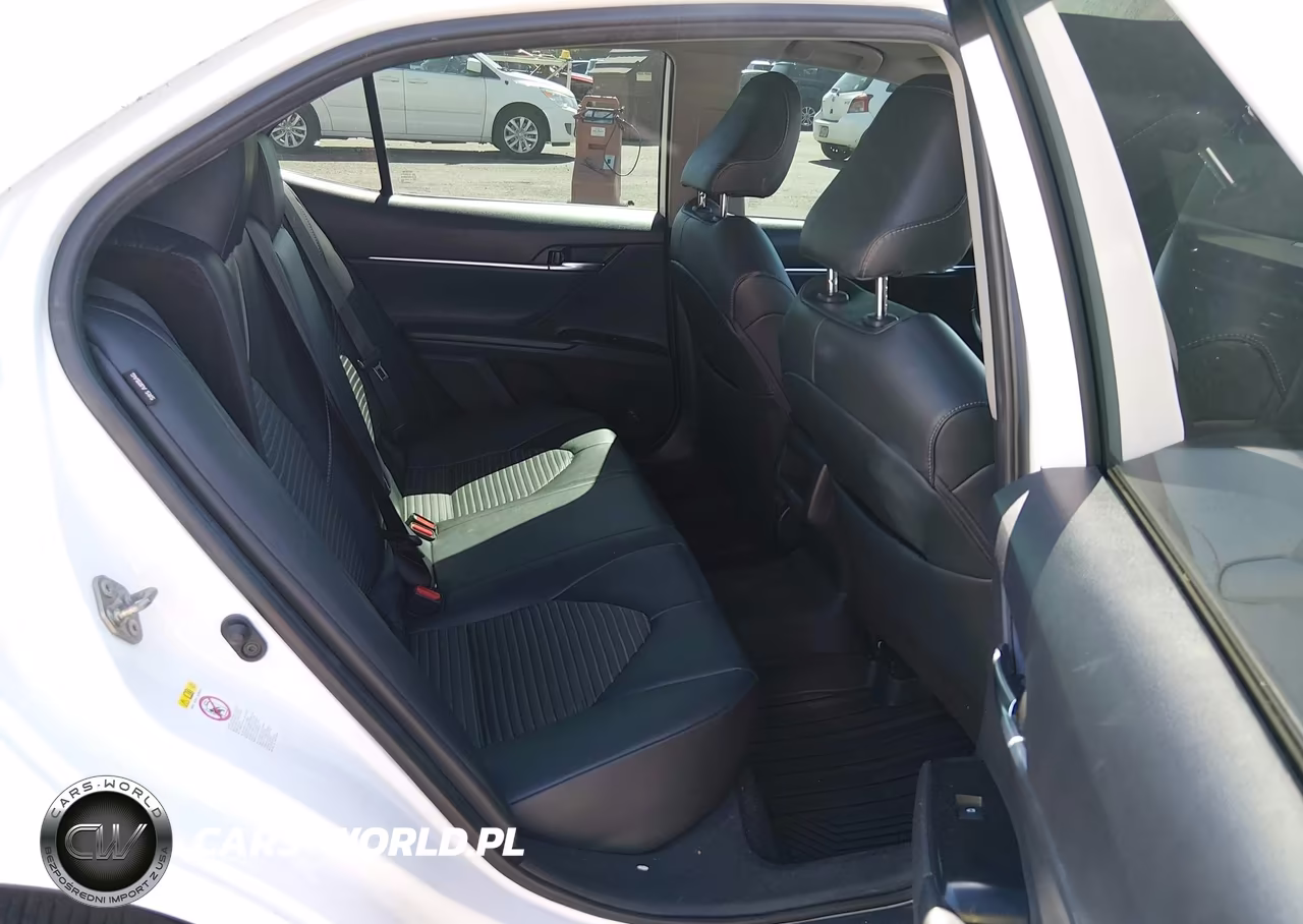 2019 Toyota Camry Se VIN:4T1B11HK3KU165615 - 8