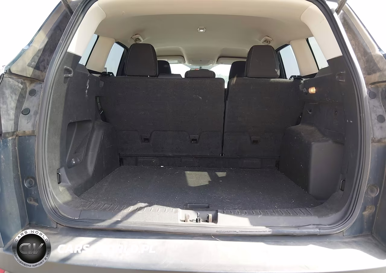 2019 Ford Escape Se VIN:1FMCU0GD9KUA24718 - 16