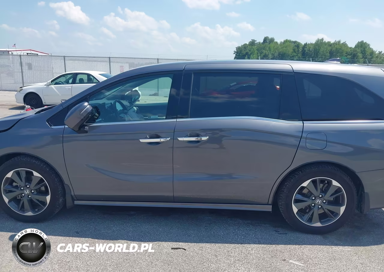 2023 Honda Odyssey Elite VIN:5FNRL6H93PB056756 - 14