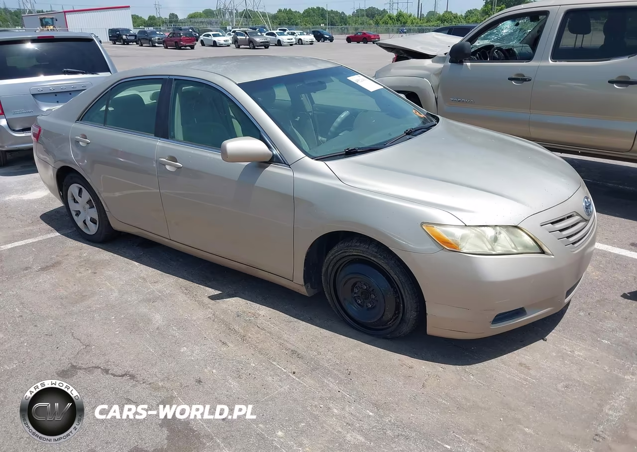 2007 Toyota Camry Le – zdjęcie 1 z 13