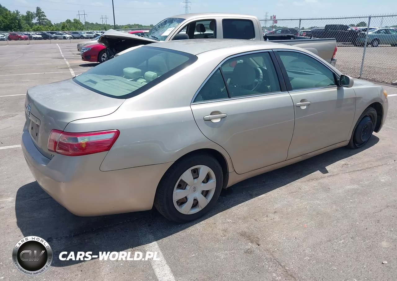2007 Toyota Camry Le VIN:4T1BE46K07U070803 - 4