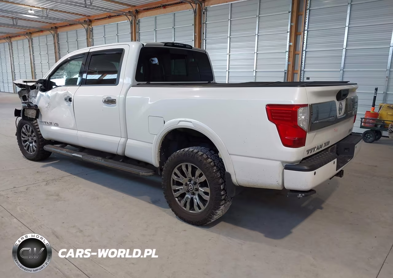 2016 Nissan Titan Xd Platinum Reserve Diesel VIN:1N6BA1F41GN518120 - 3