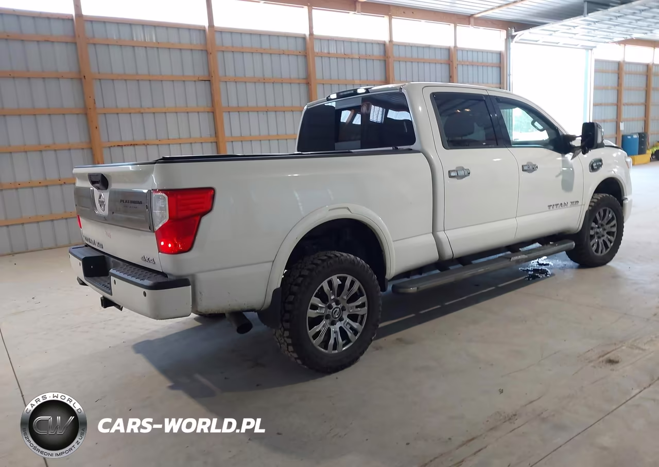 2016 Nissan Titan Xd Platinum Reserve Diesel VIN:1N6BA1F41GN518120 - 4