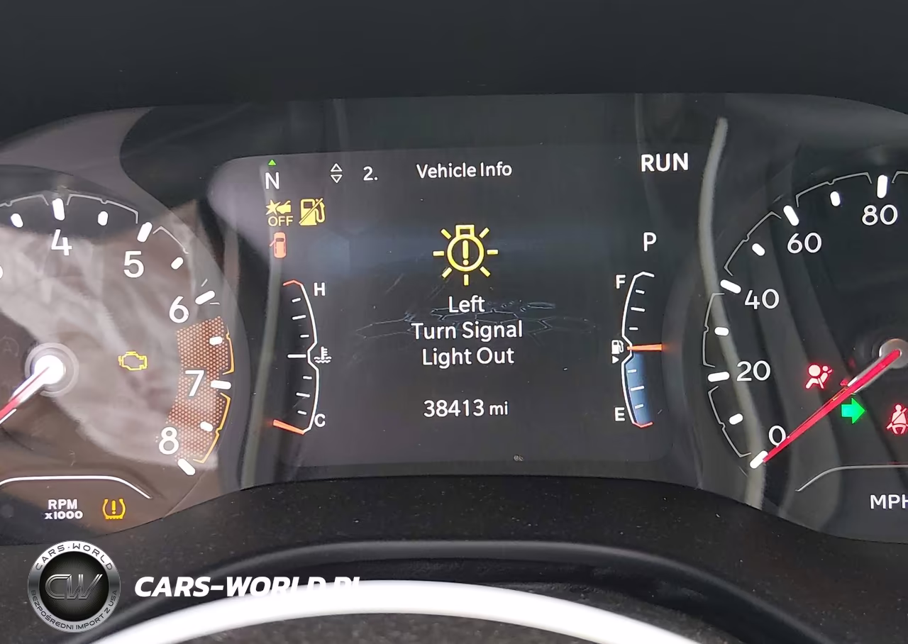 2023 Jeep Compass Altitude 4X4 VIN:3C4NJDBN2PT529563 - 17