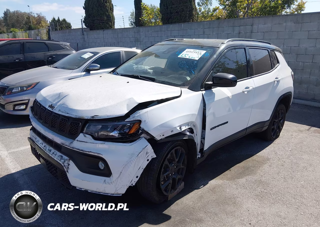 2023 Jeep Compass Altitude 4X4 VIN:3C4NJDBN2PT529563 - 2