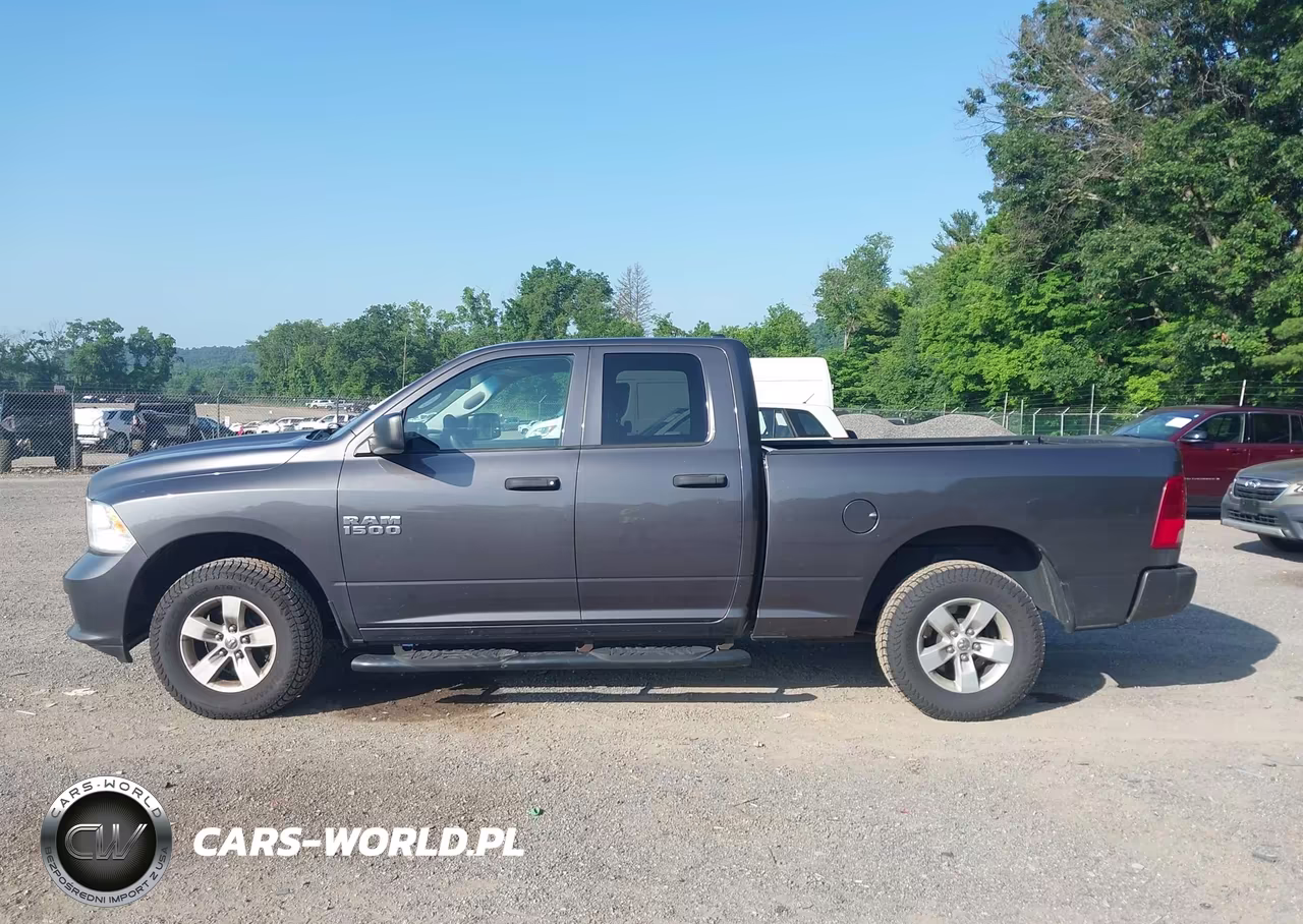 2016 Ram 1500 Express VIN:1C6RR7FG0GS329037 - 14
