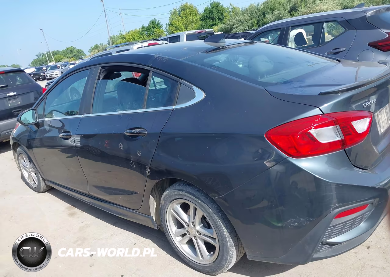 2018 Chevrolet Cruze Lt Auto VIN:1G1BE5SM3J7111313 - 14