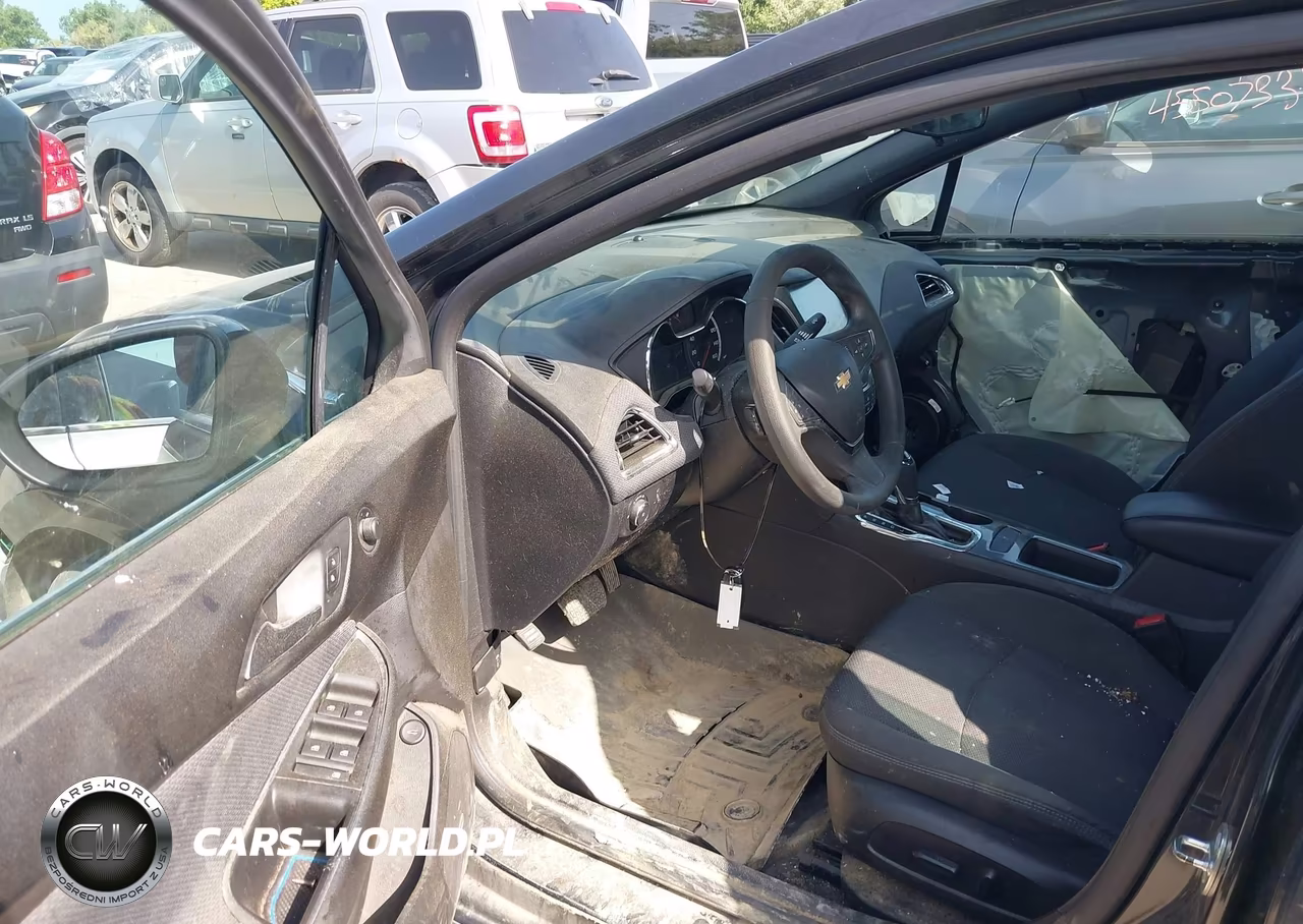 2018 Chevrolet Cruze Lt Auto VIN:1G1BE5SM3J7111313 - 5
