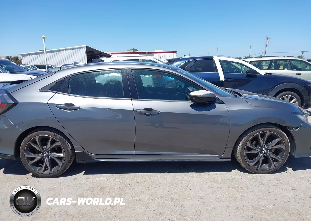 2018 Honda Civic Sport VIN:SHHFK7H44JU427347 - 15